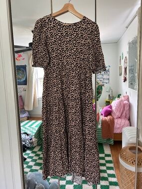 Daisy floral 90s style dress